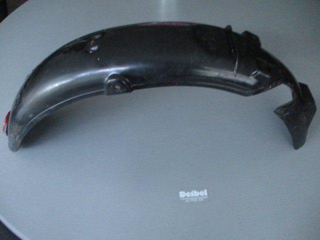 Kotflügel hi. DT50M - zum Schließen ins Bild klicken